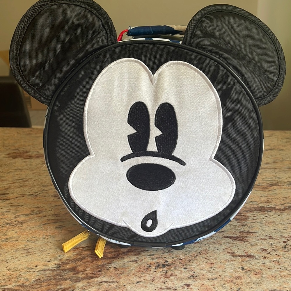 Vintage Mickey Mouse lunch box